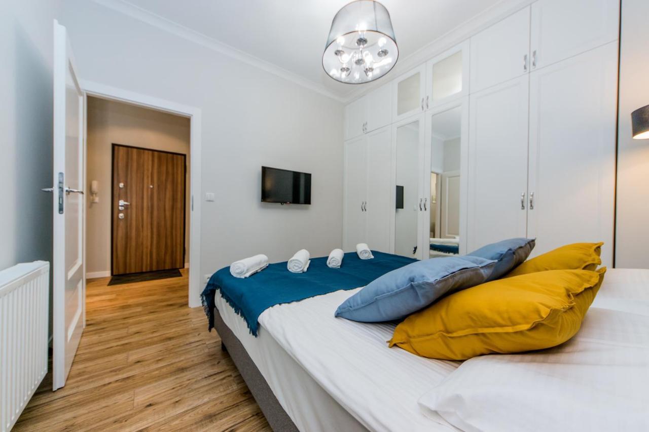 Garden Gates - Billberry Apartments Gdansk Luaran gambar