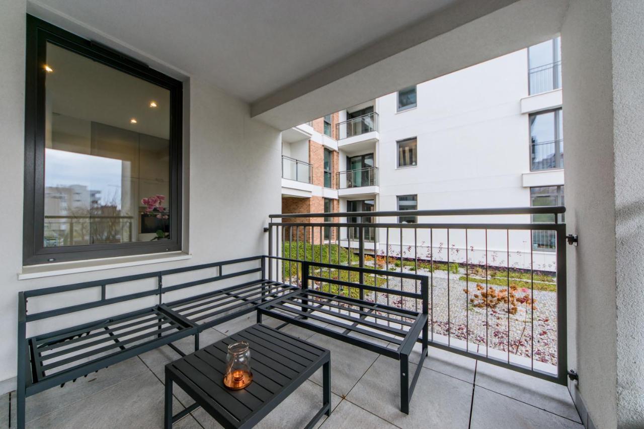 Garden Gates - Billberry Apartments Gdansk Luaran gambar